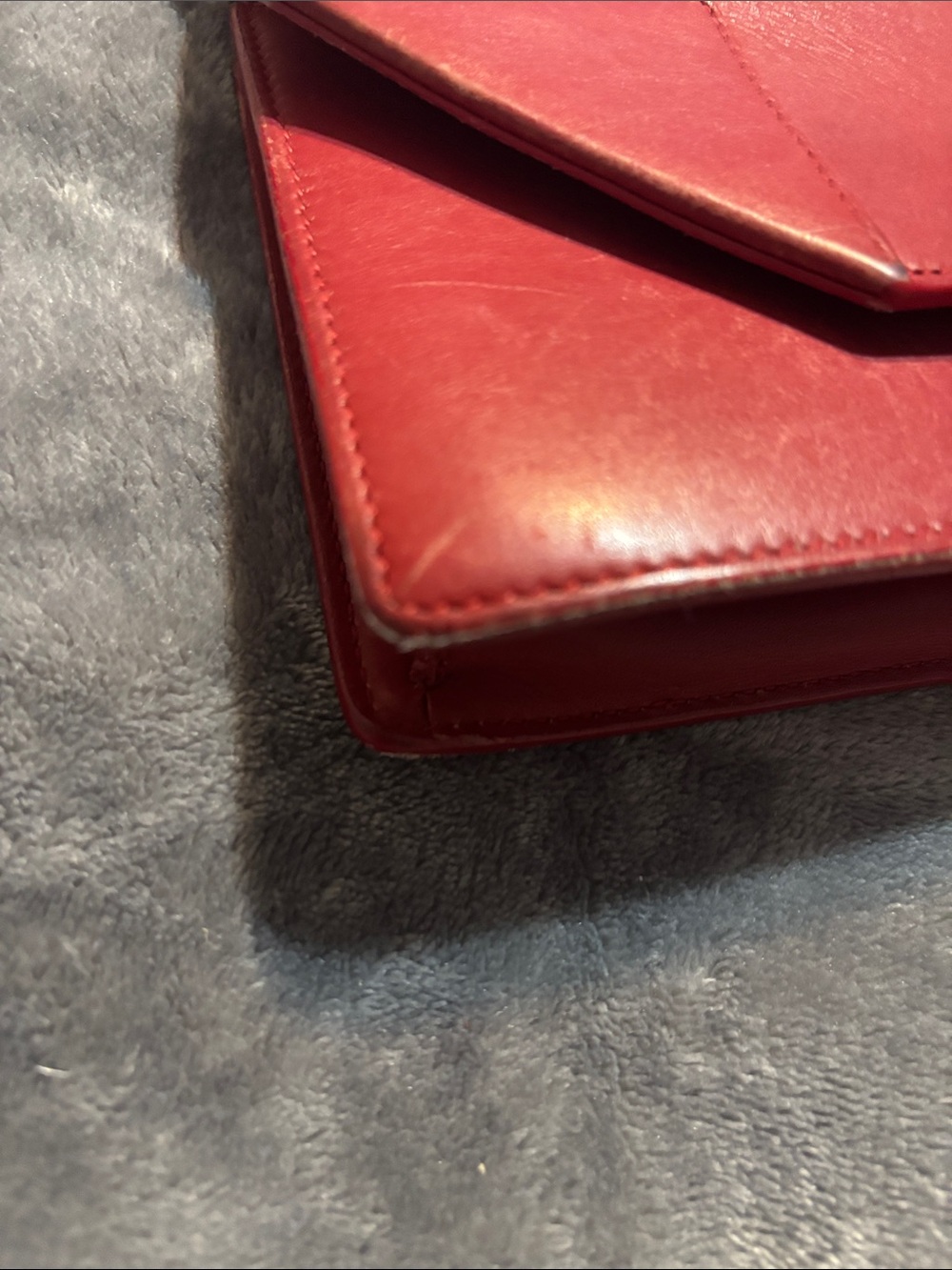 Saint Laurent Betty vintage Red Leather Crossbody Bag with Silver Chain - Picture 16 of 17